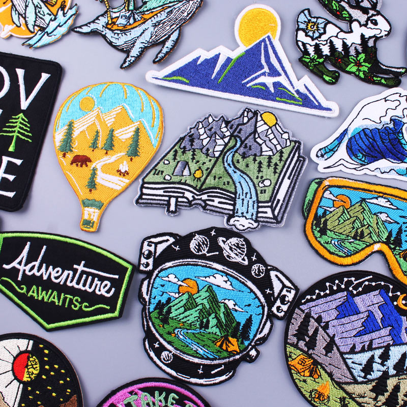 Outdoor Adventure And Travel Show - ธรรมชาติผจญภัยแพทช์ท่องเที่ยวสําหรับเสื้อผ้าสติกเกอร์ Mountain Camping Badge เหล็กบนแพทช์บนเสื้อผ้ากลางแจ้งเย็บปักถักร้อย Patch